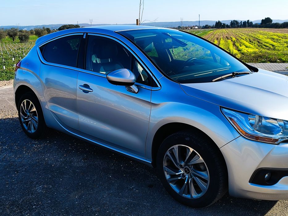 DS4 em excelente estado - Oportunidade
