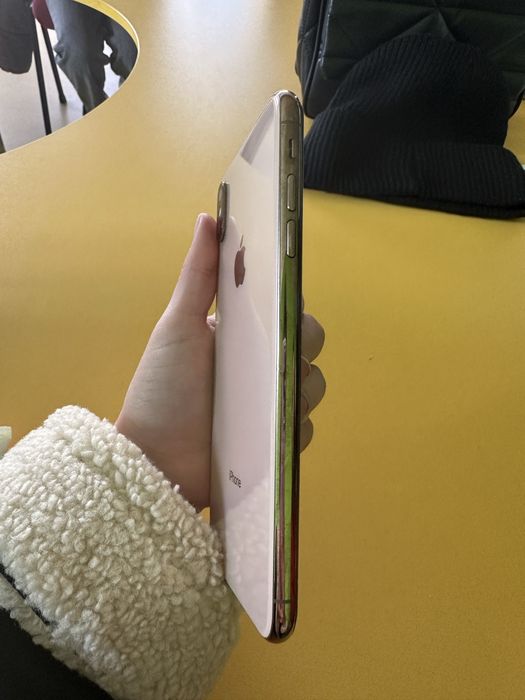Ідеал, iPhone xs max 512gb+3 нових чохли+зарядка+скло5шт