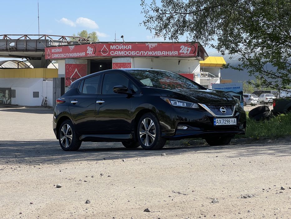 Nissan Leaf 2022г (62кВт)