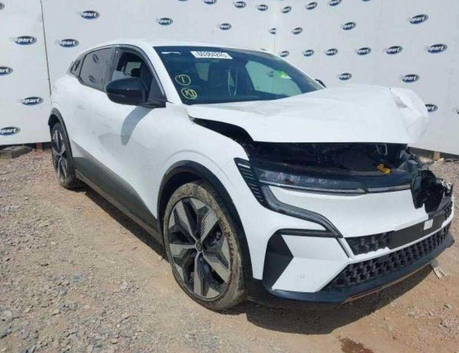 Renault Megane E -Tech, 4 E-Tech Бампер