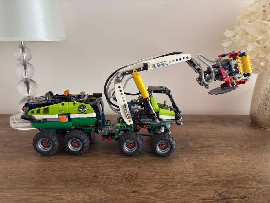 LEGO technic 42080