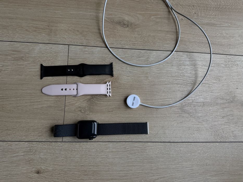 Apple watch SE 10 41 mm kondycja baterii 88%