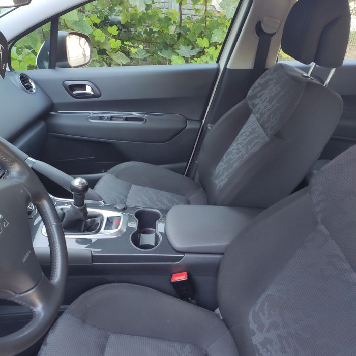Продам Peugeot 3008 2011 г.