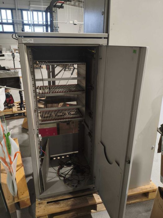 Szafa serwerowa rackowa