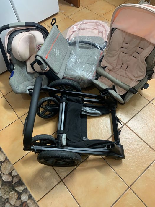 Carrinho de bebé