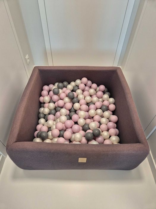 Basen z kulkami piłkami kwadrat 90x90x40