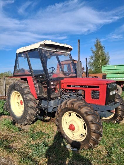 Ciągnik Zetor 7045