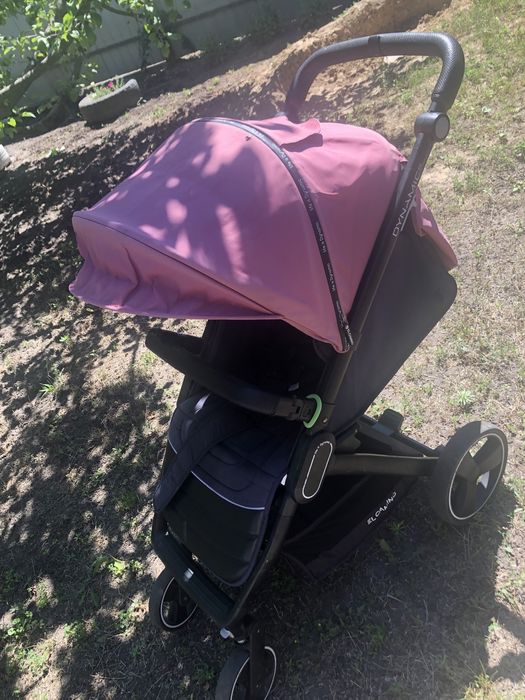 Прогулянкова коляска Carello dinamic