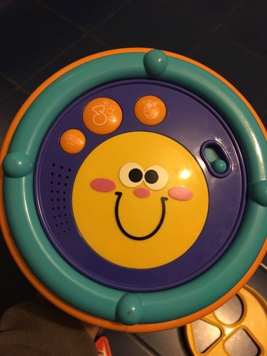 Chicco Tambor formas e sons de encaixar Chico