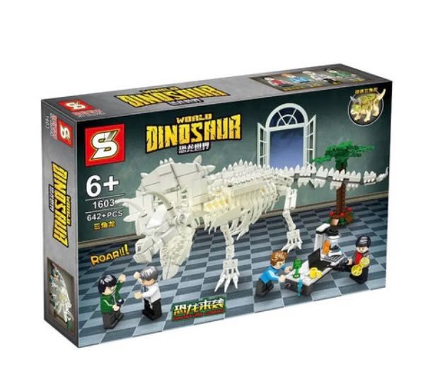 Конструктор Lego Dinosaur World: Останки Трицератопса, 642 800 грн. - Іграшки Кропивницький на