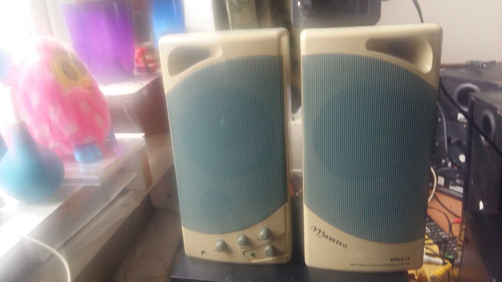 продам усилитель для компьютера