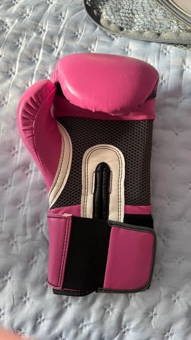 Everlast training gloves - box