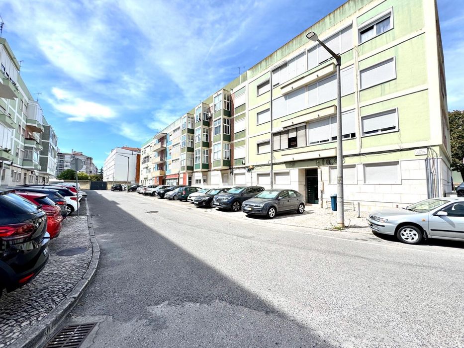 Apartamento Duplex T2+1 Odivelas