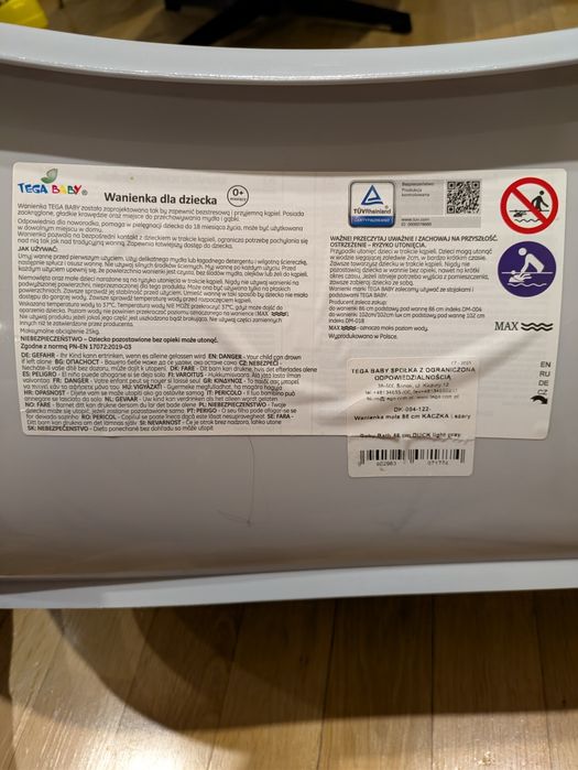 Wanienka niemowlęca ze stojakiem tega baby 86