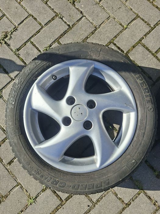 Vendo 2 jantes peugeot 206 15"