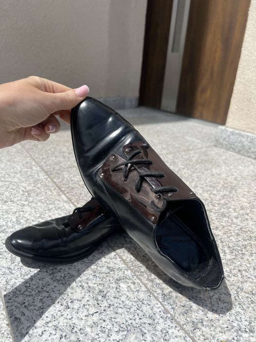 Oksfordki lakierki Stradivarius 39