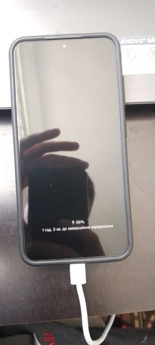 Продам samsung galaxy s23 з гарантією на рік