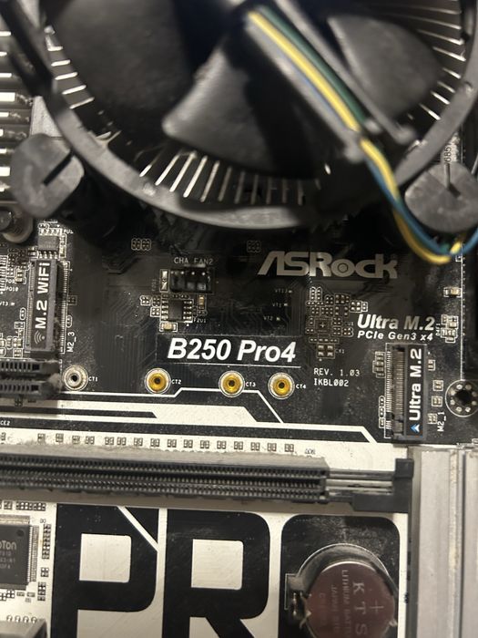 Płyta  Asrock b250 + I5 7400+ 16GB RAM – gotowy zestaw