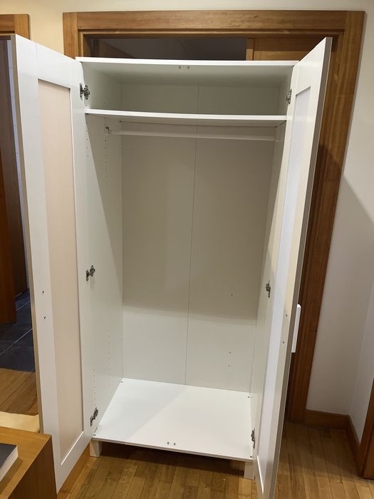 Armario branco otimo estado