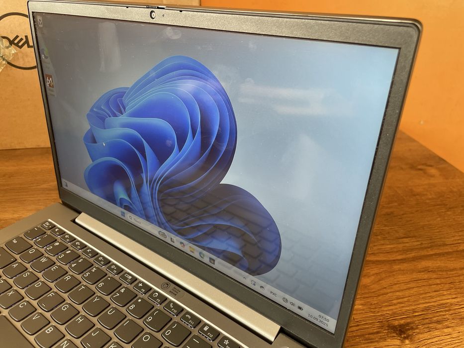 Ноутбук 14” lenovo ryzen 7 16gb, 256
