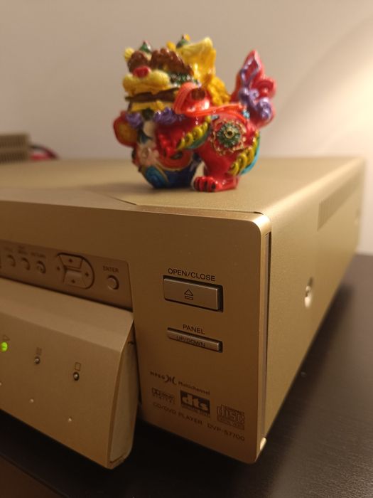 Leitor DVD/CD - Sony DVP-7700