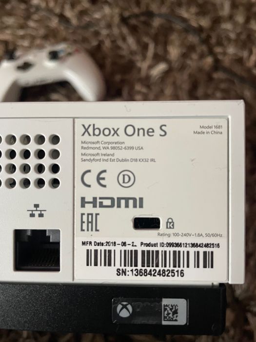 Продам Xbox one S