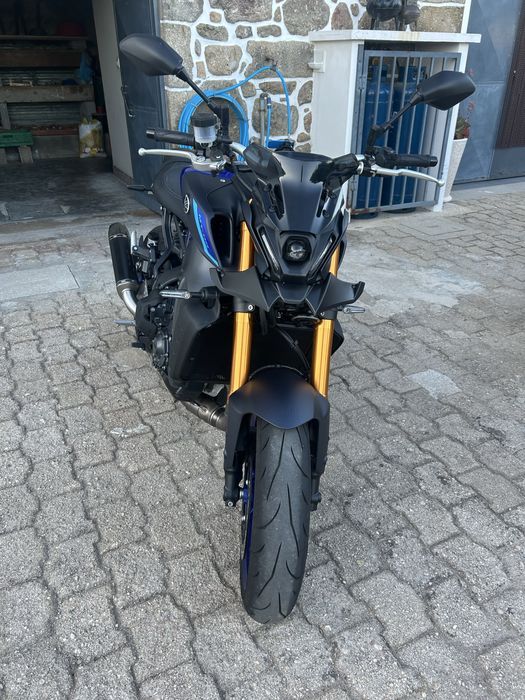 MT-09  2023 Akrapovic