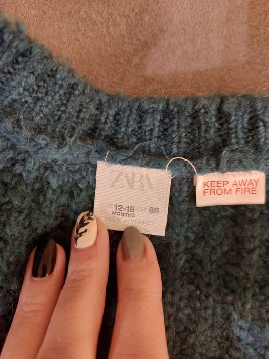 Sweterek Zara 86