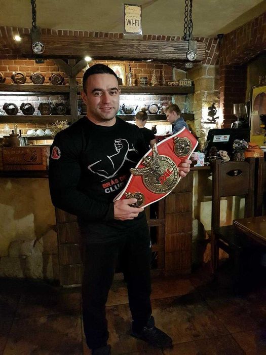 Аренда помещения в центре Харькова на Искусств под кафе, бар и т.д.