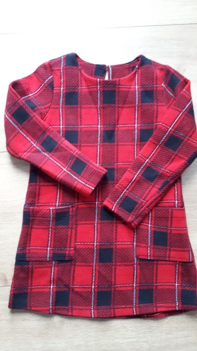 Sukoenka dziewczęca Lupilu.