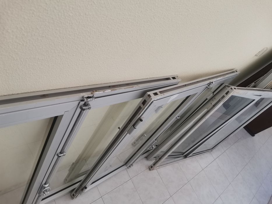 Janela de alumínio de folha unica