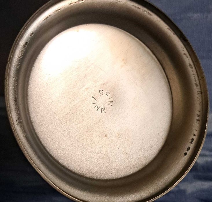 Kufel ceramiczny z deklem cynowym " Kłosy "- Sygnowany Made in Germany