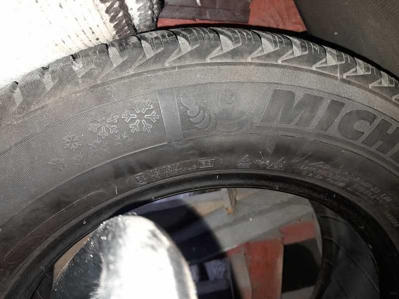 Sprzedam opony i felgi do toyoty Rav 4