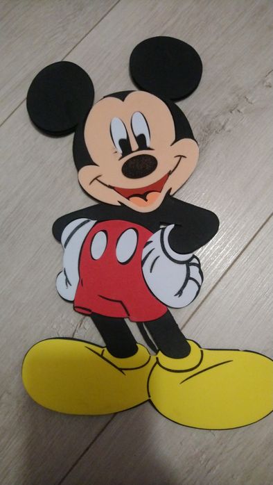 Dekoracja na ścianę Minnie Micky Pluto Daisy Kubus Puchatek