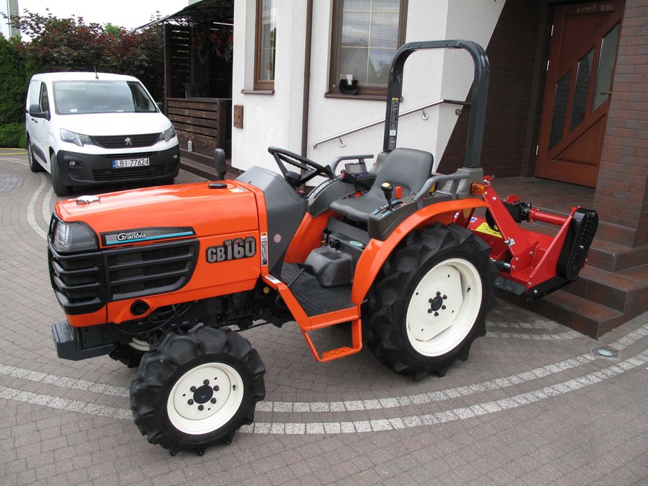 Mini Traktorek Kubota GB160 4X4 16KM Wspomaganie Mały Traktor Ogrodniczy