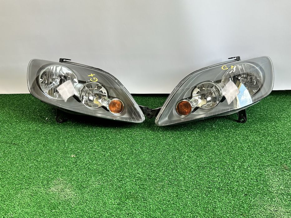 Передні фари Volkswagen Golf plus, Вольцваген гольф плюс  1ЕЕ24701306-1ЕЕ24701305