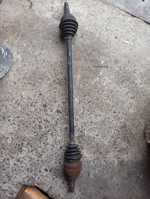 Вал приводний Опель Астра Н