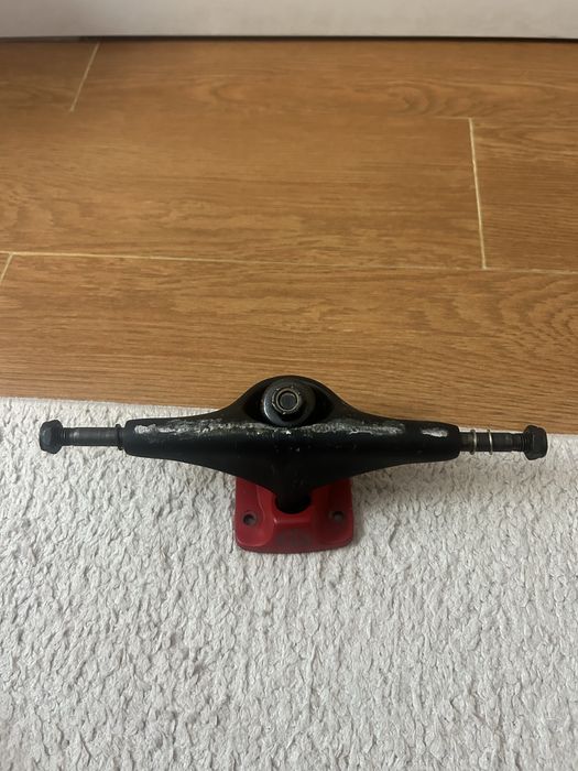 Trucks Tensor Mid Response