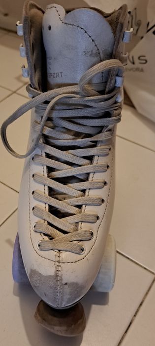 Patins de patinagem artistica tam.235