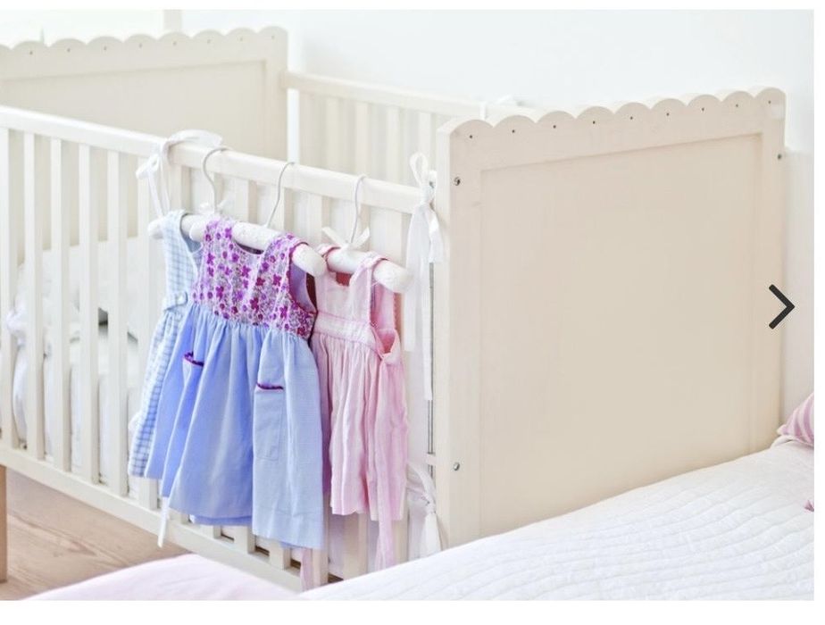 Cama para bebé com grades