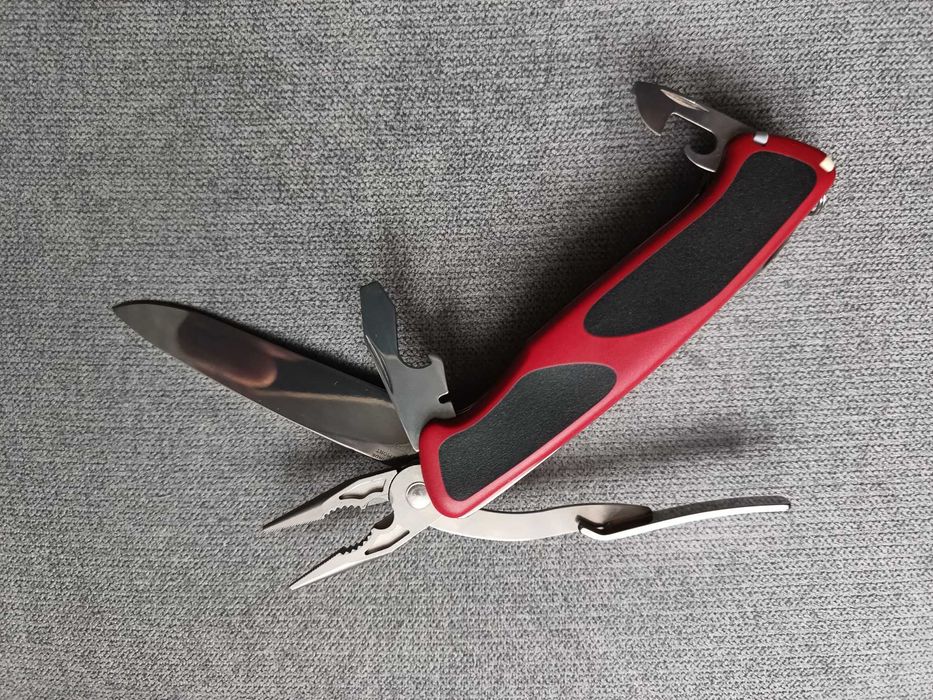 Scyzoryk Victorinox Rangergrip 74 NOWY