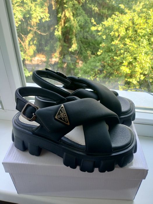 Босоніжки  33р Нові