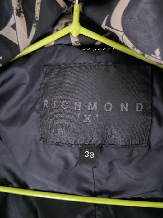 Пуховик Richmond