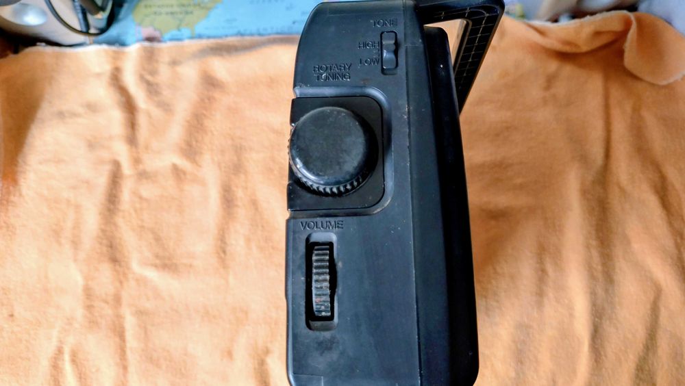 Radio Portatil Panasonic RF-3700 GX700 FM/LW/MW