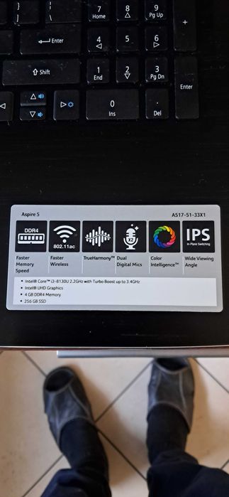 Laptop acer 17 cali uszkodzony