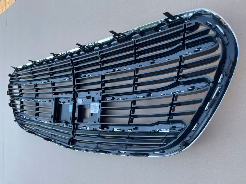 mercedes s-klasa w223 grill atrapa oryg. nowa