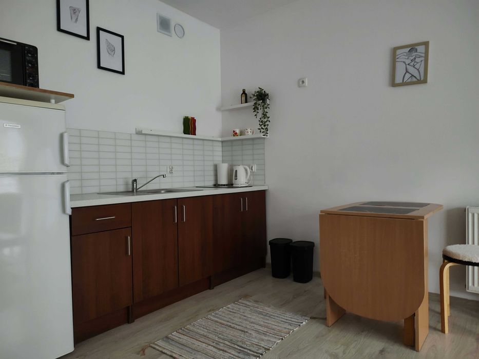 Śródmieście, mieszkanie z balkonem, winda, parking, blisko tramwaj/SKM
