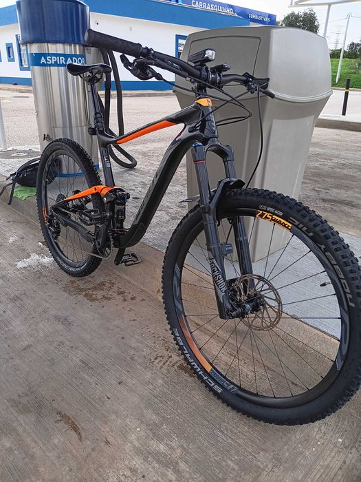 Giant Athem Advanced