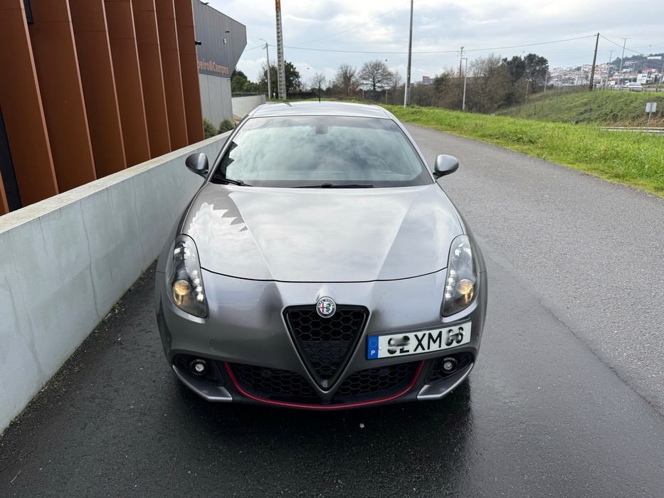 Alfa Romeo Giulietta 1.6jtd 2019 - Automatico