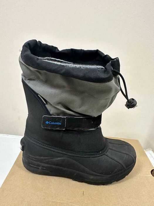 Зимове взуття Columbia 38 розмір.